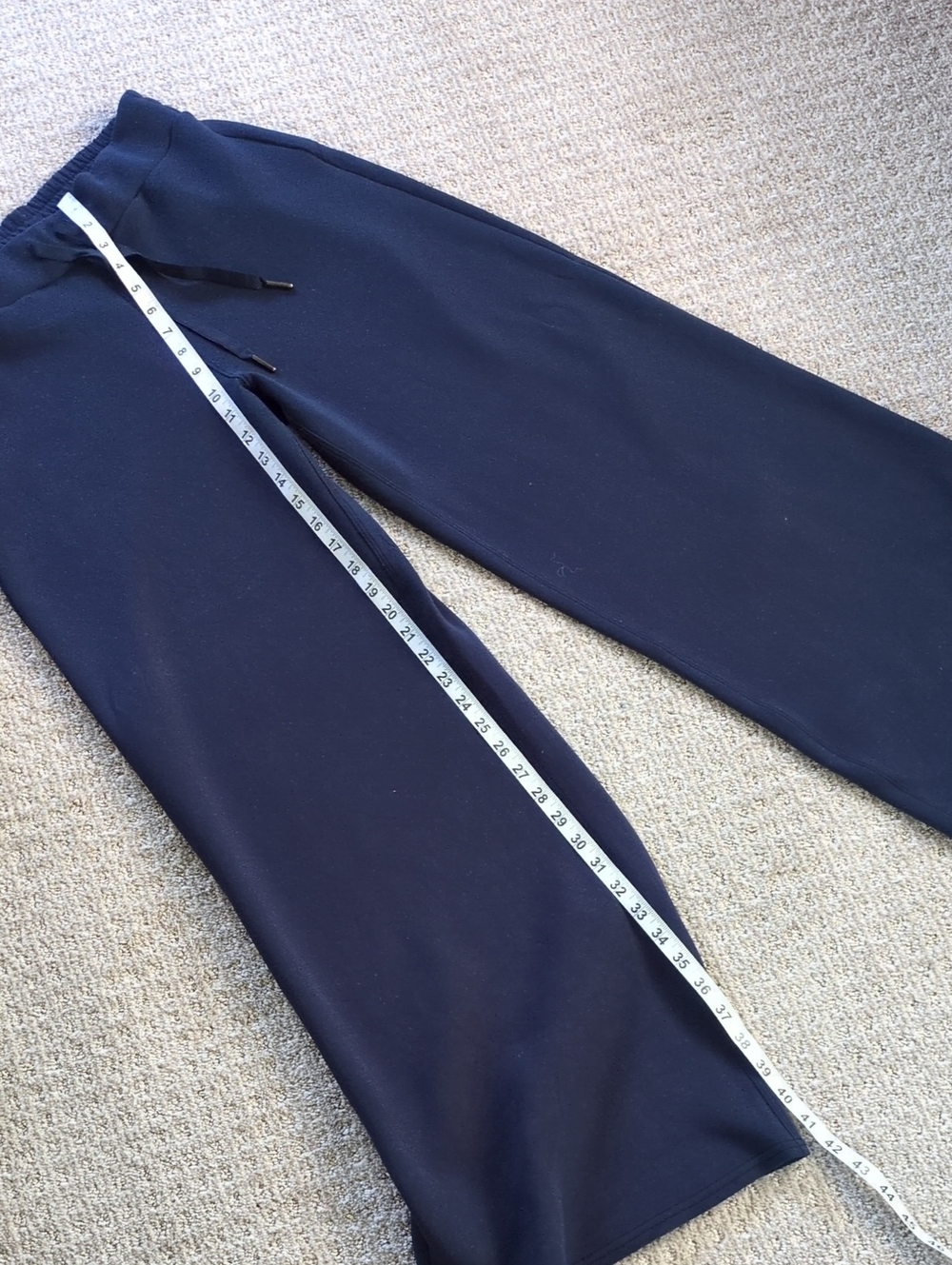 SPANX Navy Blue Air Essentials Wide Leg Pants, Size M - Picture 6 of 7